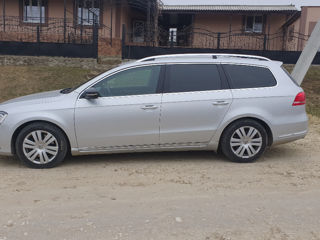 Volkswagen Passat foto 1