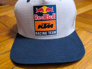 Red bull ktm racing team новая кепка с дефектом