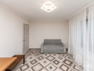 Apartament cu 2 camere, 53 m², Centru, Chișinău foto 3