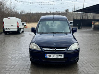 Opel Combo foto 2