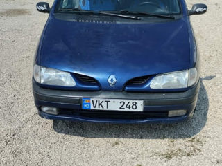 Renault Scenic foto 2