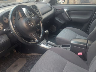 Toyota Rav 4 foto 5