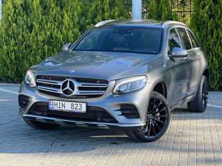 Mercedes GLC foto 2