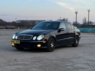 Mercedes E-Class foto 12