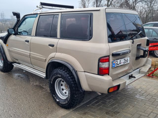 Nissan Patrol foto 5