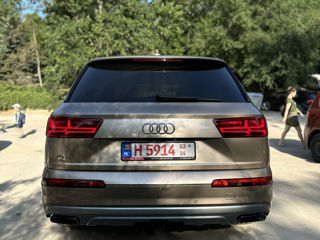 Audi Q7 foto 3