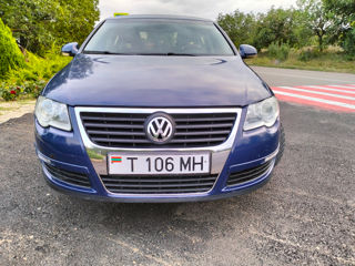 Volkswagen Passat foto 3