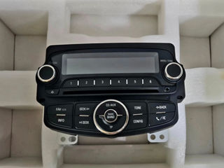 Post radio CD Chevrolet Cruze