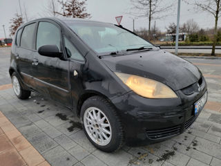 Mitsubishi Colt foto 8