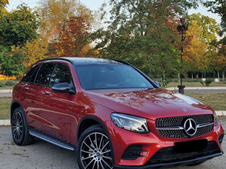 Mercedes GLC foto 1