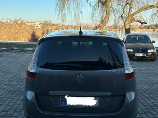 Renault Grand Scenic foto 7