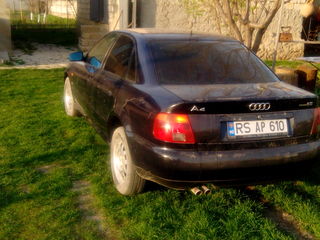 Audi A4 foto 10