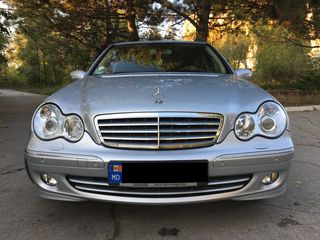 Mercedes C Class foto 1