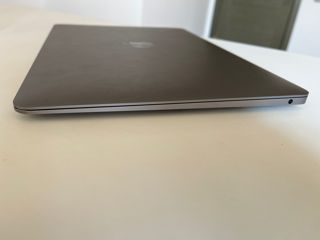Vând Urgent MacBook Air 2020 13inch 250GB foto 7