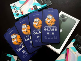 Защитные стёкла для iPhone 13 Pro Max