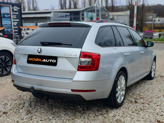 Skoda Octavia foto 4