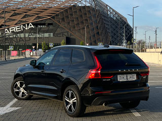 Volvo XC60 foto 2