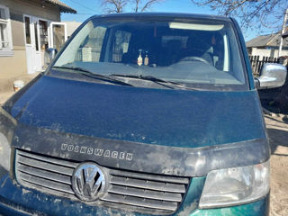 Volkswagen T5 foto 2