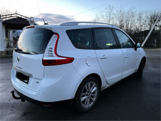 Renault Grand Scenic foto 3