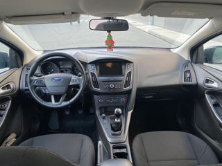 Ford Focus foto 8