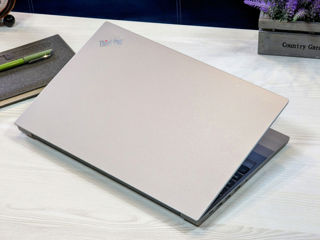 Lenovo ThinkPad E15 IPS (Core i7 10510u/16Gb DDR4/512Gb SSD/15.6" FHD IPS) foto 14