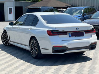 BMW 7 Series foto 3