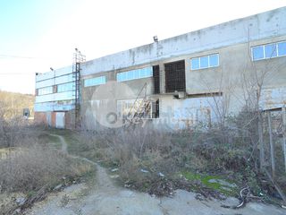 Depozit spre vânzare, Ciocana, str. Industrială, 1097 mp, 270000 € ! foto 1