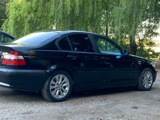 BMW 3 Series foto 2