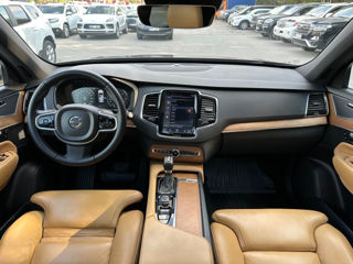 Volvo XC90 foto 11