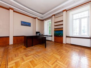 Vânzare spațiu comercial / oficiu,  Centru, 420 mp, 360000 € foto 8