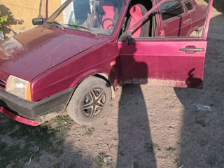 Lada / ВАЗ 21099 foto 6