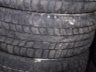 235/60R 18 foto 1