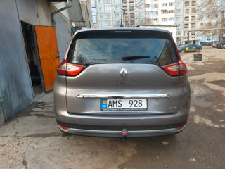 Renault Grand Scenic foto 3