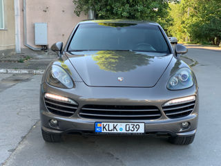 Porsche Cayenne foto 2