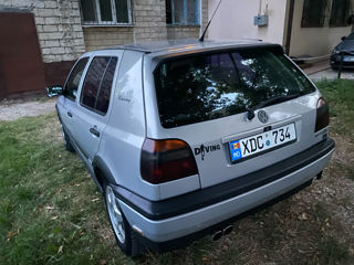 Volkswagen Golf foto 4