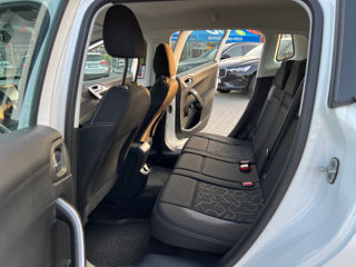 Peugeot 2008 фото 14