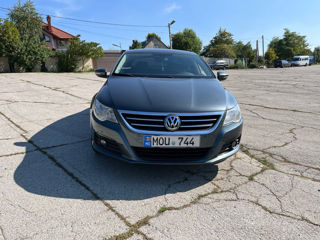 Volkswagen Passat CC foto 1