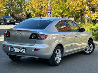 Mazda 3 foto 4