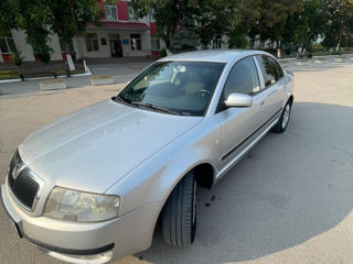 Skoda Superb foto 8