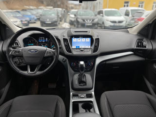 Ford Kuga foto 11