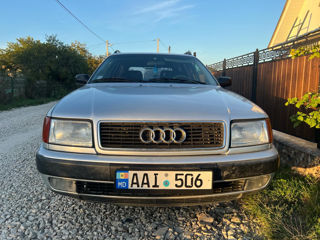 Audi 100