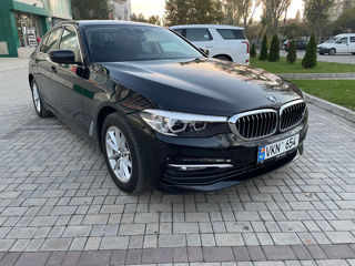 BMW 5 Series foto 2