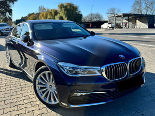 BMW 7 Series foto 2