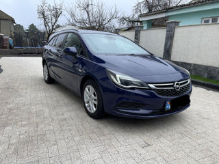 Opel Astra foto 2