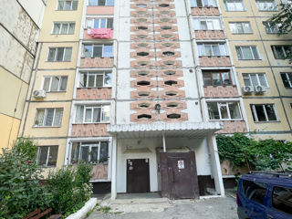 Apartament cu 3 camere, 71 m², Buiucani, Chișinău foto 7