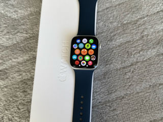 Apple Watch S9, GPS, 45mm, Silver Aluminium Case, Storm Blue Sport Band - S/M foto 7