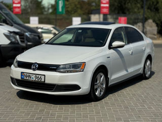 Volkswagen Jetta foto 1