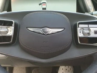 Genesis G90 foto 12