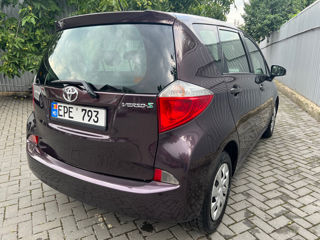 Toyota Verso-S foto 4