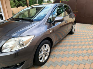 Toyota Auris foto 3